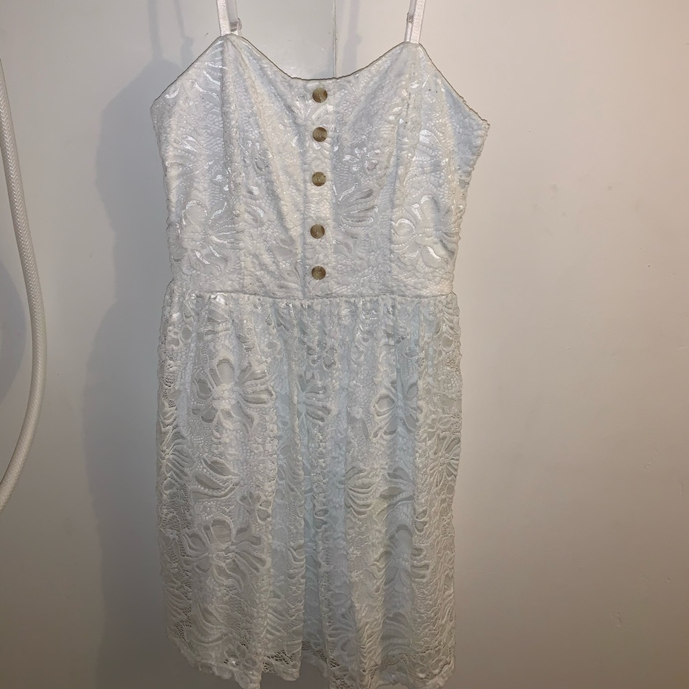 White lace dress